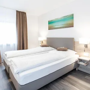 Hotel 2020, Köln